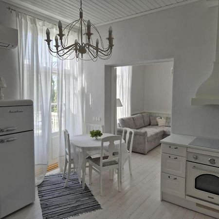 Linda Kuelaliskorter Haapsalu Esterno foto